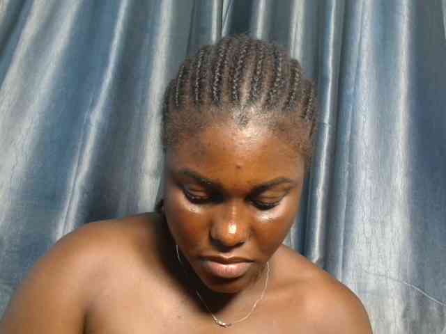 Chocoslut22 webcam