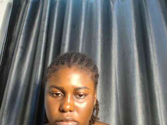 Chocoslut22 webcam
