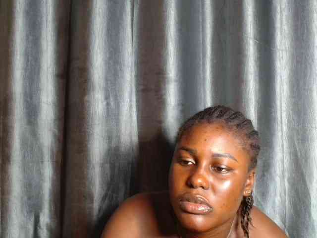 Chocoslut22 webcam