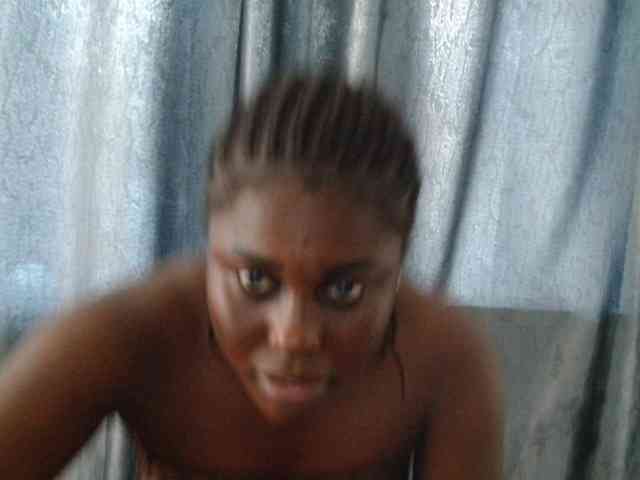 Chocoslut22 webcam