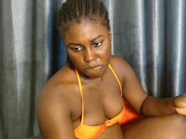Chocoslut22 webcam