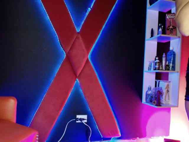 Miss-and-submissive2