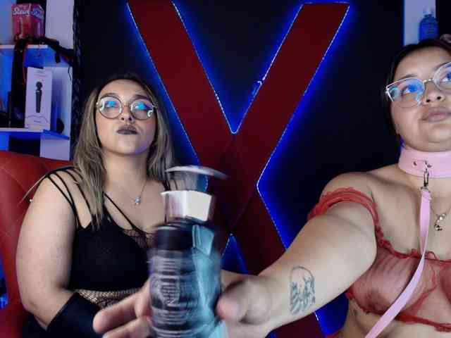 Miss-and-submissive2 webcam