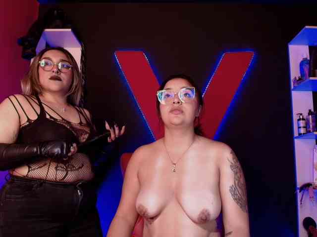 Miss-and-submissive2 webcam