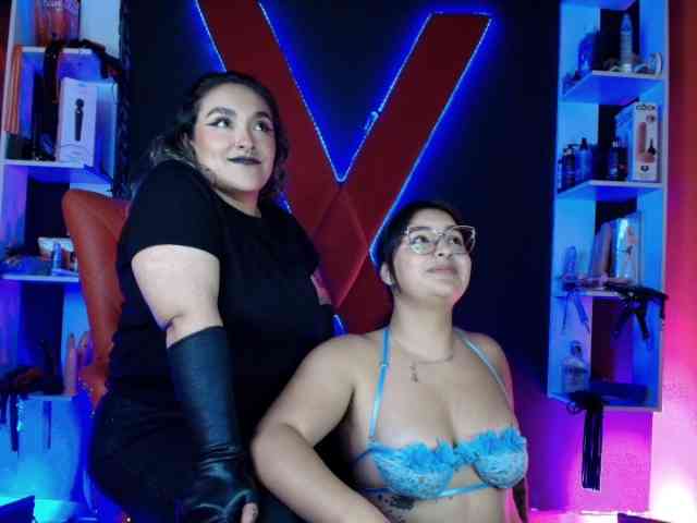 Miss-and-submissive2 webcam