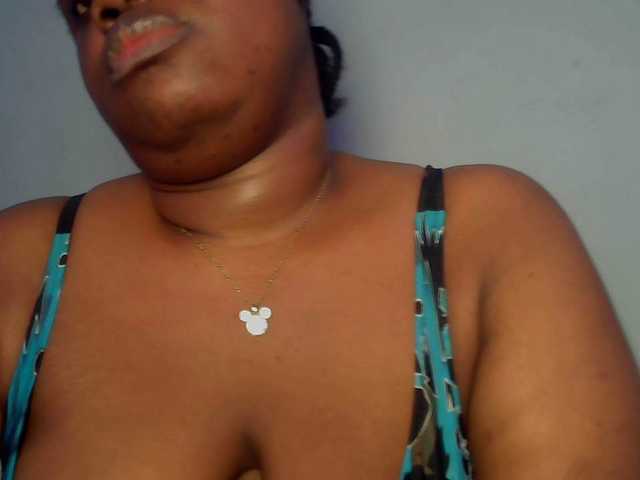 Freakyslut5's BongaCams show and profile