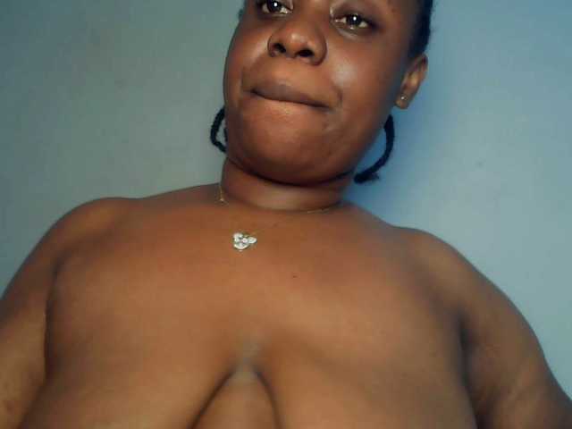 Freakyslut5's BongaCams show and profile