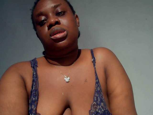 Freakyslut5's BongaCams show and profile