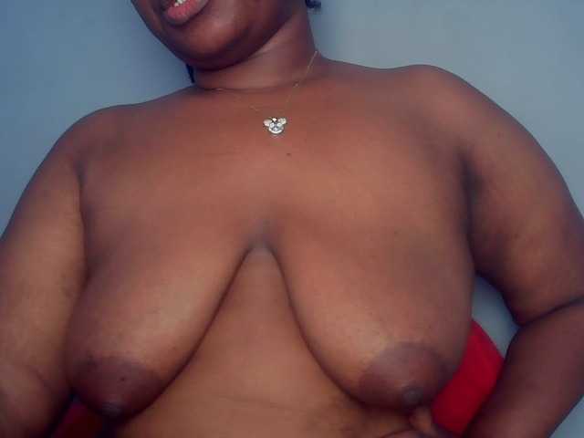 Freakyslut5's BongaCams show and profile