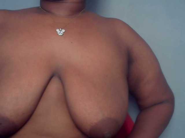 Freakyslut5's BongaCams show and profile