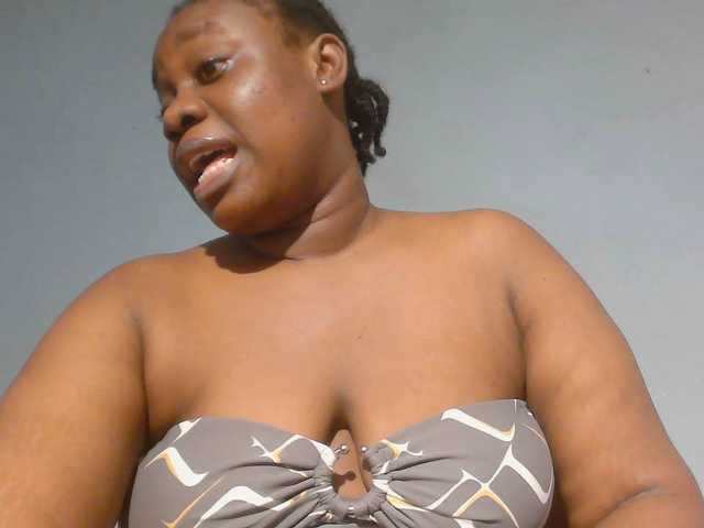 Freakyslut5's BongaCams show and profile