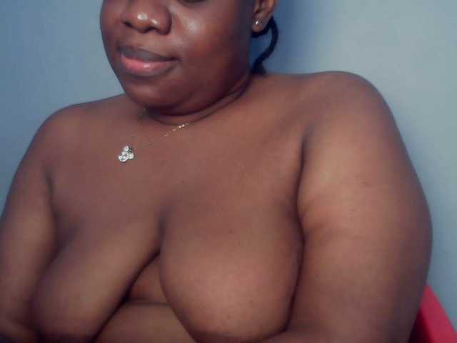 Freakyslut5's BongaCams show and profile