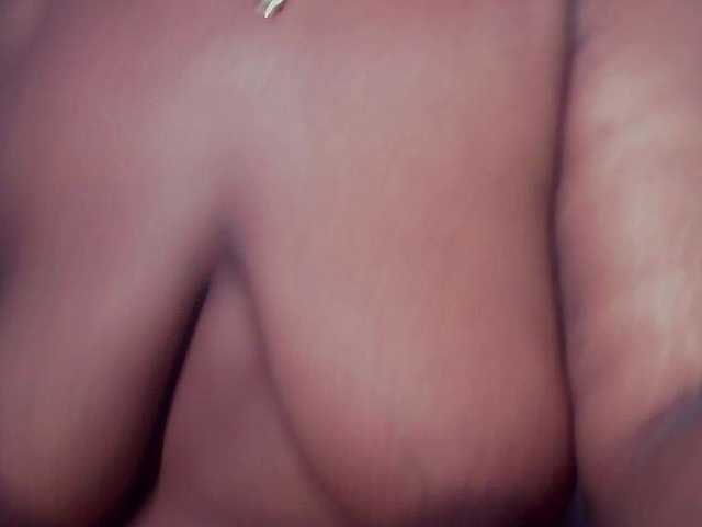 Freakyslut5's BongaCams show and profile