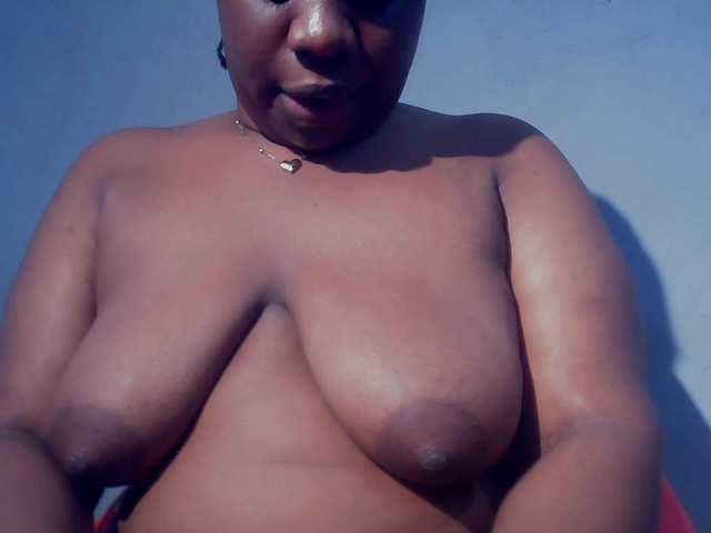 Freakyslut5's BongaCams show and profile