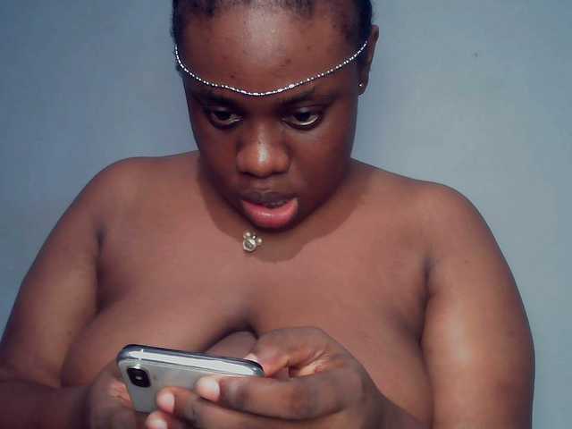 Freakyslut5's BongaCams show and profile