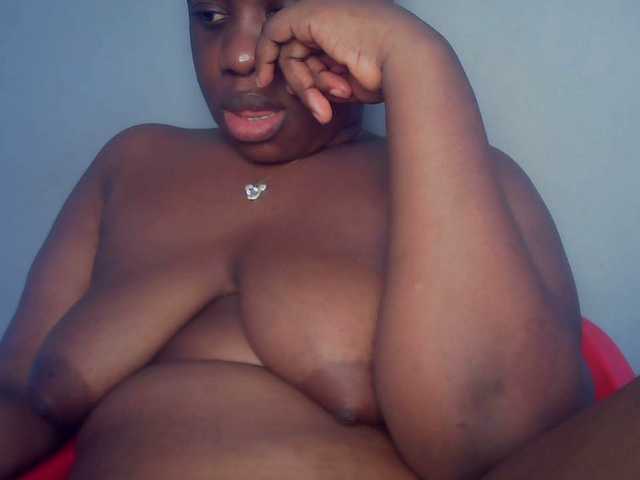 Freakyslut5 webcam bongacams model stream image