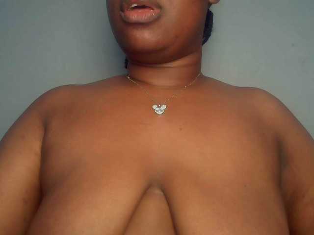 Freakyslut5's BongaCams show and profile