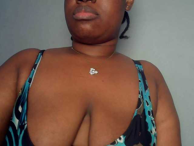 Freakyslut5's BongaCams show and profile