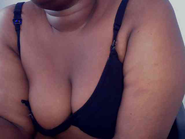 Freakyslut5 webcam