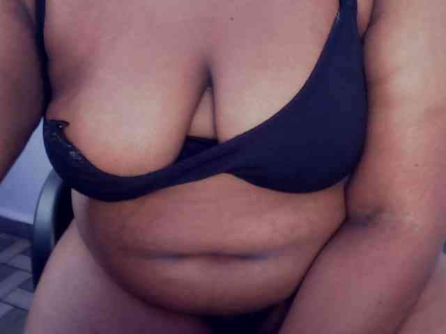 Freakyslut5 webcam