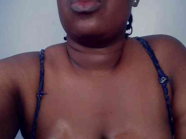 Freakyslut5 webcam