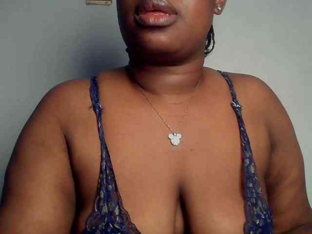 Freakyslut5 webcam