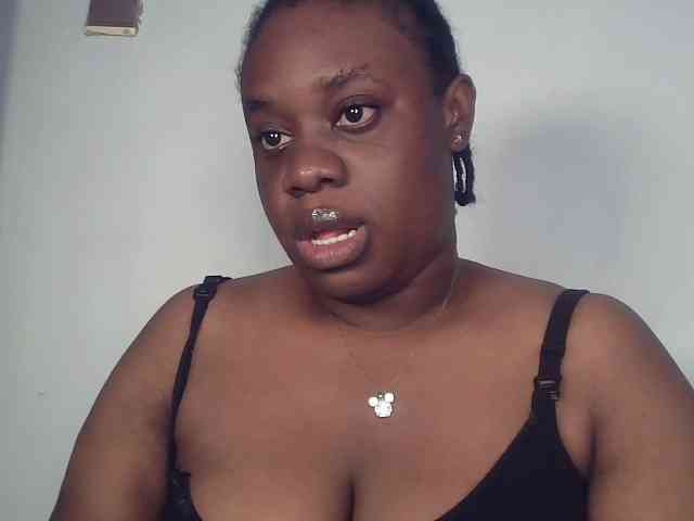 Freakyslut5 webcam