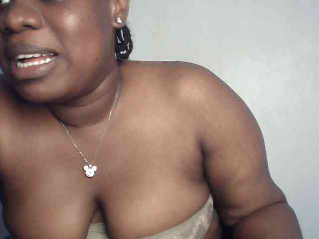 Freakyslut5 webcam