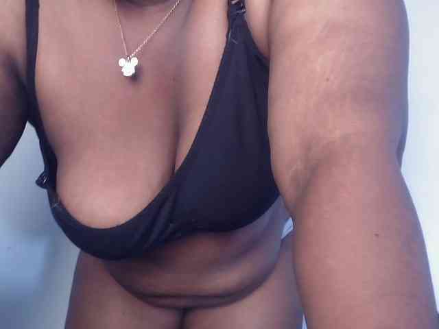 Freakyslut5 webcam