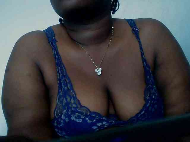 Freakyslut5 webcam