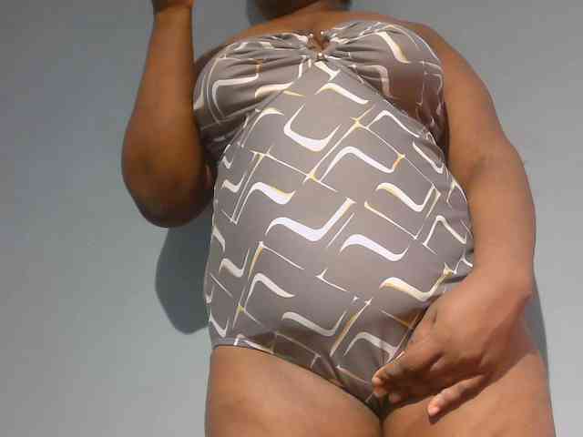 Freakyslut5 Live Webcam on BongaCams