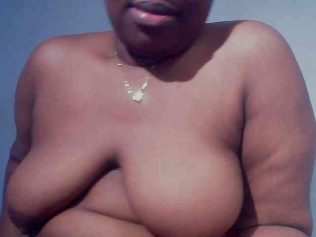 Freakyslut5 Live Webcam on BongaCams