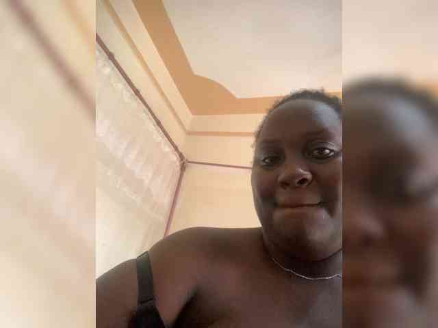 Renz25-2 bongacams