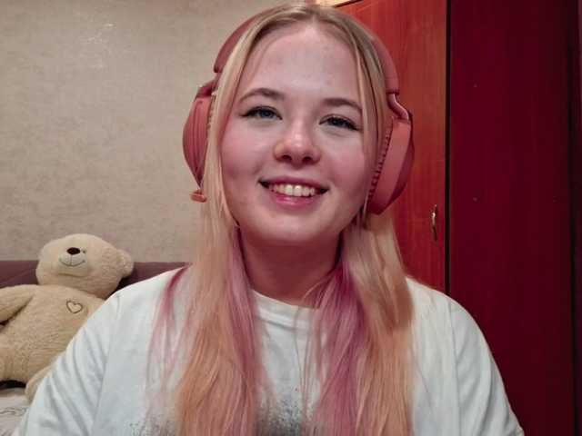 TheressaLippi – webcam model profile photo