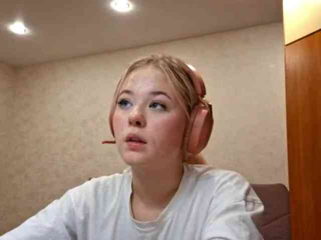 TheressaLippi webcam