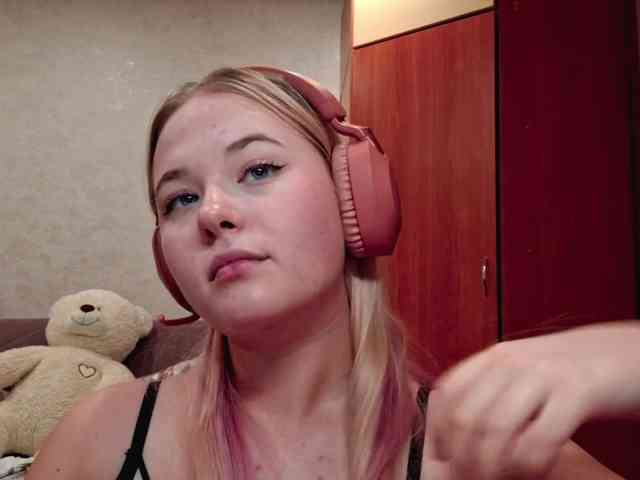 TheressaLippi webcam