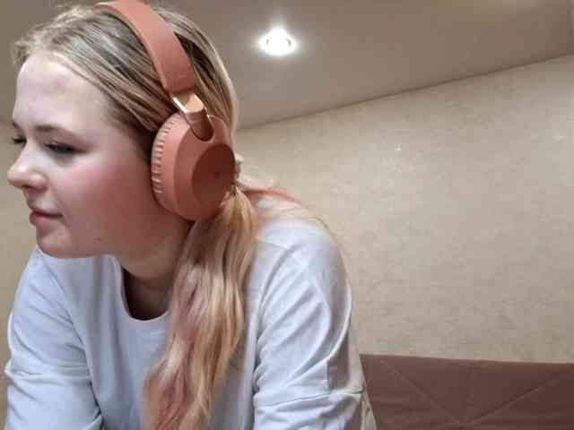 TheressaLippi Live Webcam on BongaCams