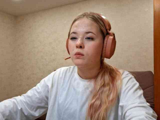 TheressaLippi webcam