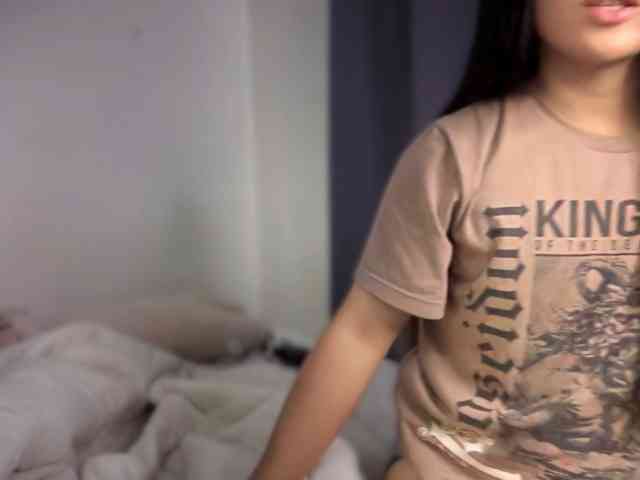 Hugecockhiraya Live Webcam on BongaCams