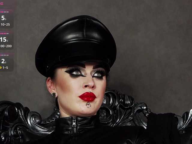 MistressVenena's BongaCams show and profile