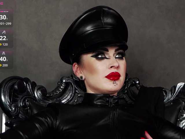 MistressVenena's BongaCams show and profile