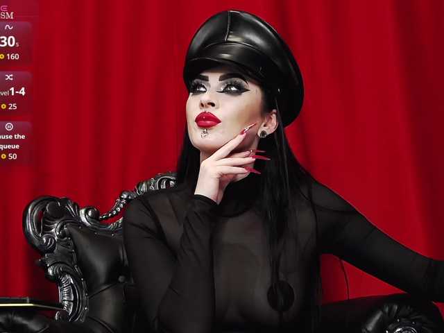  MistressVenena chat room