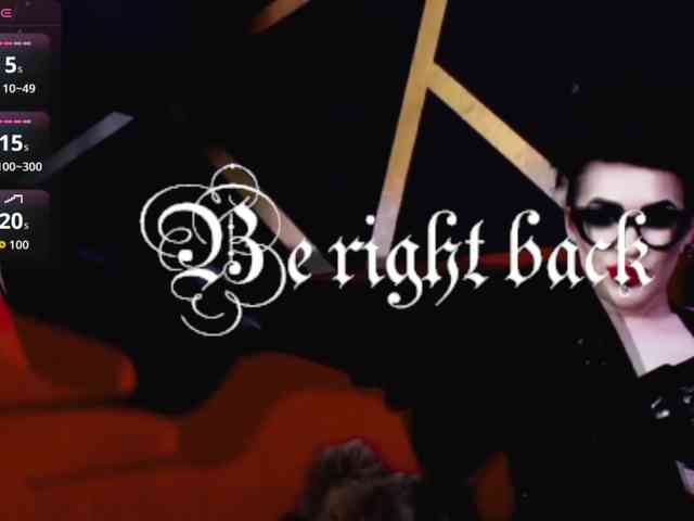 MistressVenena webcam