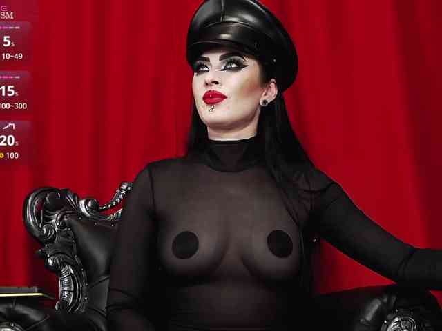 MistressVenena webcam