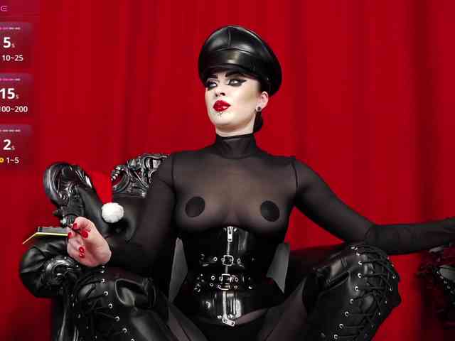 MistressVenena webcam