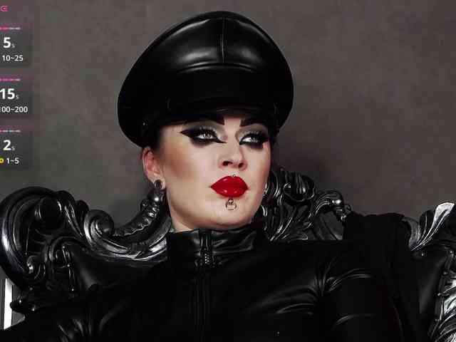 MistressVenena webcam