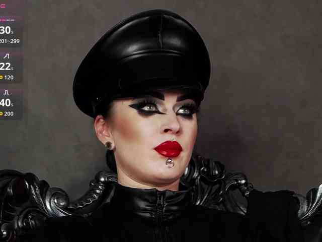 MistressVenena webcam