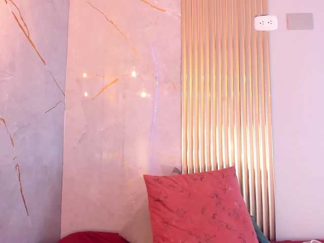 AllysonCute's BongaCams show and profile