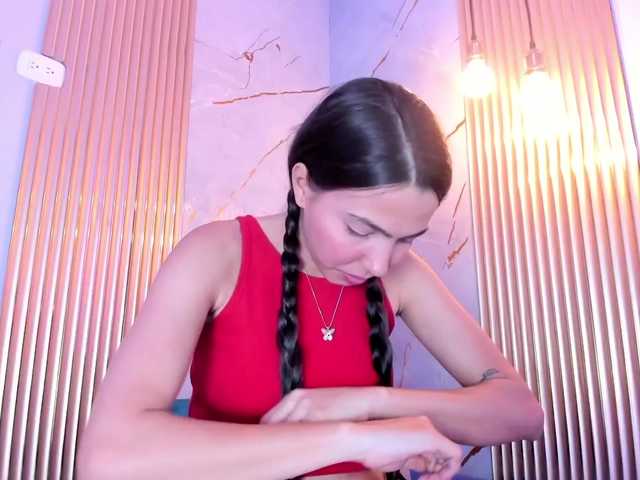  AllysonCute chat room