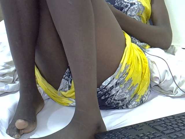 Bigbutts's BongaCams show and profile